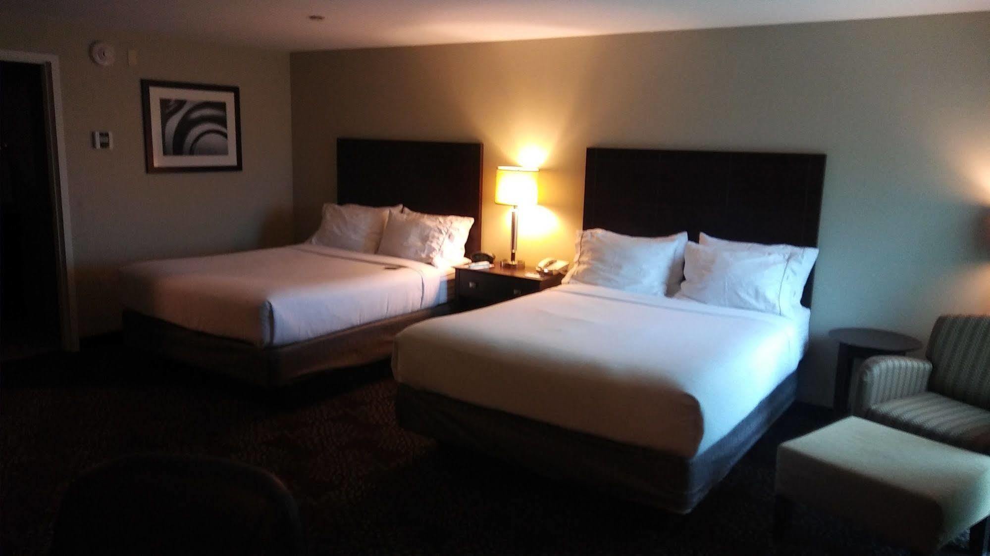 Holiday Inn Express Pittsburgh West - Greentree, An Ihg Hotel Crafton Extérieur photo